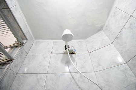 Apartamento à venda com 53m², 2 quartos e 1 vaga Apartamento à venda com 53m², 2 quartos e 1 vagaBanheiro