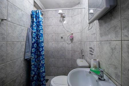 Apartamento à venda com 53m², 2 quartos e 1 vaga Apartamento à venda com 53m², 2 quartos e 1 vagaBanheiro