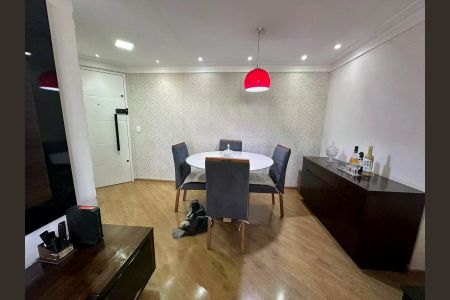 Apartamento à venda com 71m², 3 quartos e 1 vaga