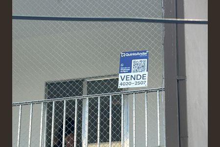 Casa à venda com 70m², 2 quartos e sem vagaFachada + placa