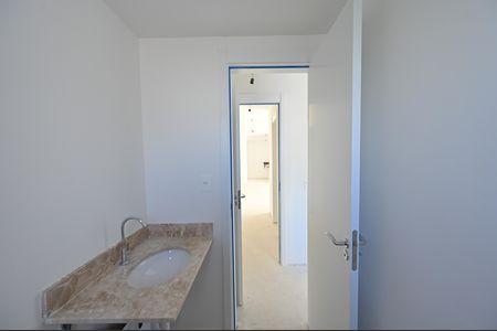 Apartamento à venda com 125m², 3 quartos e 2 vagasBanheiro da Suíte 2