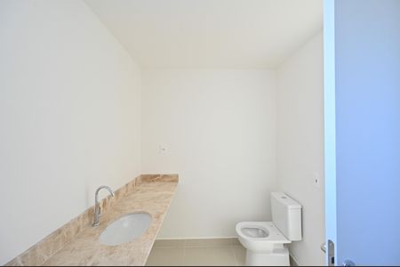 Apartamento à venda com 125m², 3 quartos e 2 vagasBanheiro da Suíte 1