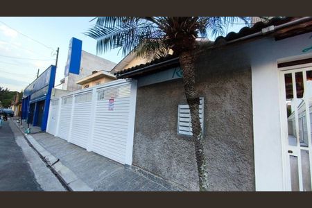 Casa de condomínio à venda com 65m², 2 quartos e 1 vaga