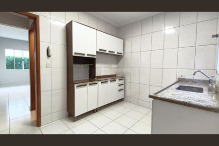 Casa de Condomínio à venda com 2 quartos, 65m² em Vila Arriete, São Paulo