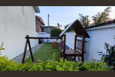 Casa de condomínio à venda com 65m², 2 quartos e 1 vaga
