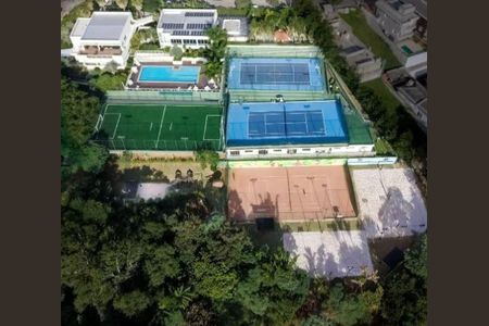 Casa à venda com 273m², 3 quartos e 4 vagas