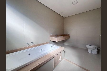 Casa à venda com 386m², 4 quartos e 4 vagas