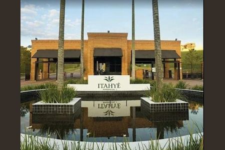 Casa à venda com 386m², 4 quartos e 4 vagas