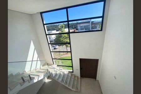 Casa à venda com 386m², 4 quartos e 4 vagas