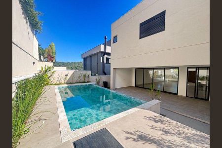 Casa à venda com 386m², 4 quartos e 4 vagas