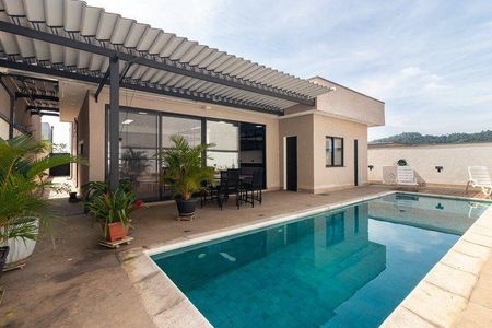 Casa à venda com 302m², 3 quartos e 6 vagas