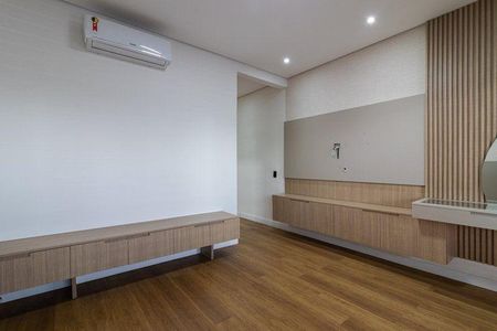Casa à venda com 302m², 3 quartos e 6 vagas