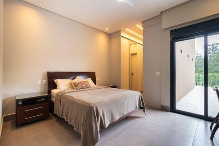 Casa à venda com 3 quartos, 230m² em Cidade Tamboré, Santana de Parnaíba
