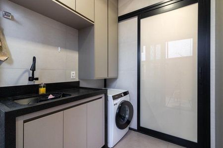 Casa à venda com 230m², 3 quartos e 6 vagas