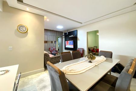 Apartamento à venda com 157m², 3 quartos e 2 vagas Apartamento à venda com 157m², 3 quartos e 2 vagasSala