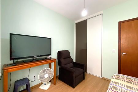 Apartamento à venda com 157m², 3 quartos e 2 vagas Apartamento à venda com 157m², 3 quartos e 2 vagasQuarto 2