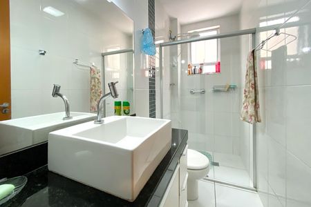 Apartamento à venda com 157m², 3 quartos e 2 vagas Apartamento à venda com 157m², 3 quartos e 2 vagasBanheiro