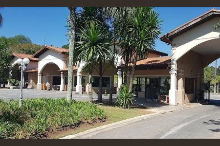 Casa para alugar com 430m², 4 quartos e 6 vagas