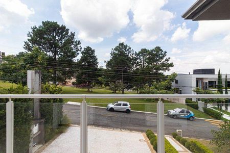 Casa para alugar com 430m², 4 quartos e 6 vagas