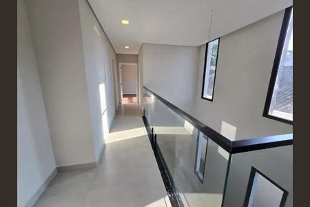 Casa à venda com 310m², 3 quartos e 4 vagas