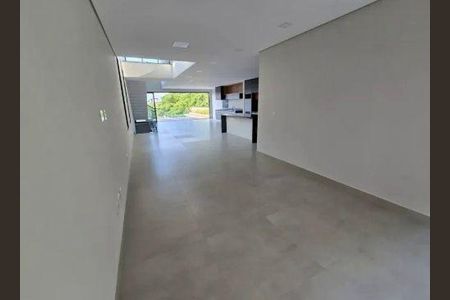 Casa à venda com 310m², 3 quartos e 4 vagas