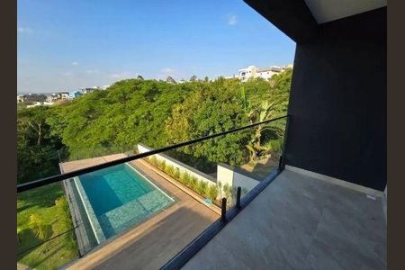Casa à venda com 310m², 3 quartos e 4 vagas