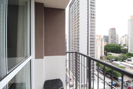 Varanda de kitnet/studio à venda com 1 quarto, 25m² em Vila Olímpia, São Paulo