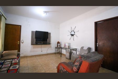 Casa à venda com 4 quartos, 330m² em Quinta da Paineira, São Paulo