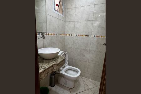 Casa à venda com 131m², 3 quartos e 4 vagas