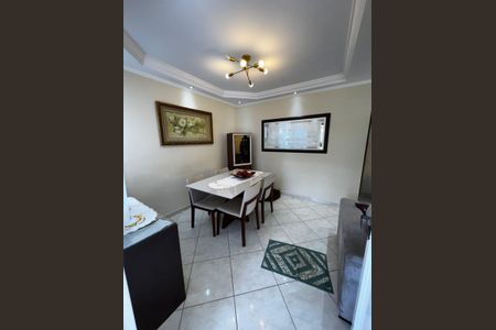 Casa à venda com 131m², 3 quartos e 4 vagas