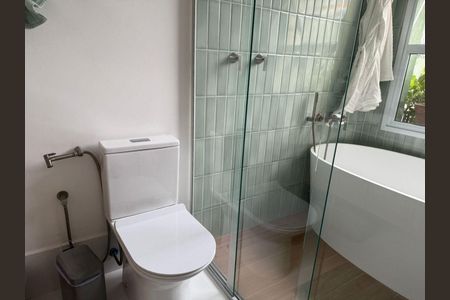 Casa à venda com 2 quartos, 150m² em Vila Nova Conceição, São Paulo