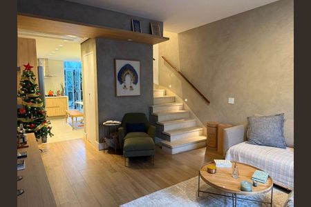 Casa à venda com 2 quartos, 150m² em Vila Nova Conceição, São Paulo