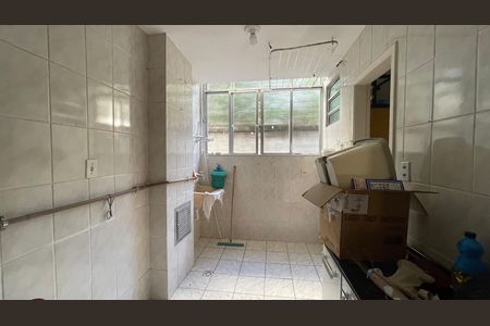 Apartamento para alugar com 80m², 2 quartos e 1 vaga Apartamento para alugar com 80m², 2 quartos e 1 vagaCozinha e Área de Serviço