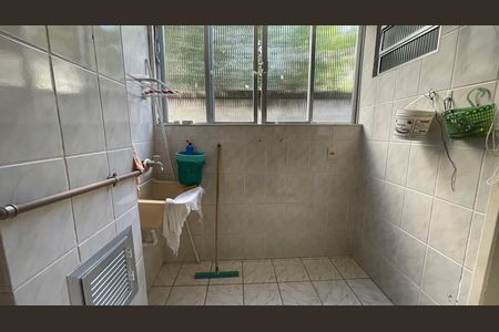 Apartamento para alugar com 80m², 2 quartos e 1 vaga Apartamento para alugar com 80m², 2 quartos e 1 vagaCozinha e Área de Serviço
