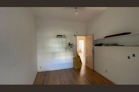 Quarto 2 de apartamento para alugar com 2 quartos, 80m² em Praia da Bandeira, Rio de Janeiro
