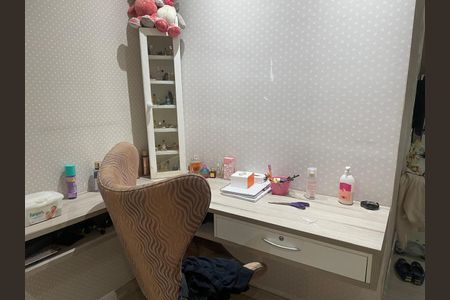 Apartamento à venda com 237m², 4 quartos e 4 vagas