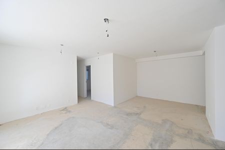 Apartamento à venda com 125m², 3 quartos e 2 vagasSala