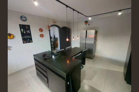 Casa à venda com 160m², 2 quartos e 2 vagas