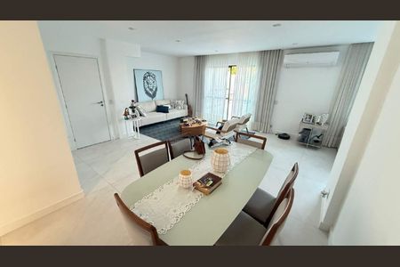 Apartamento à venda com 2 quartos, 208m² em Recreio dos Bandeirantes, Rio de Janeiro