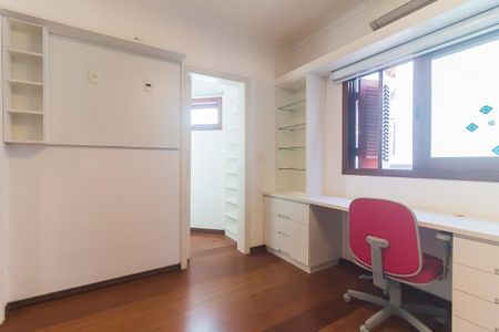 Casa de condomínio para alugar com 270m², 3 quartos e 2 vagas Casa de condomínio para alugar com 270m², 3 quartos e 2 vagasQuarto 1
