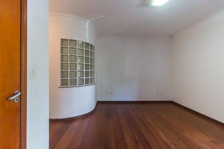 Casa de condomínio para alugar com 270m², 3 quartos e 2 vagas Casa de condomínio para alugar com 270m², 3 quartos e 2 vagasQuarto 3 - Suíte
