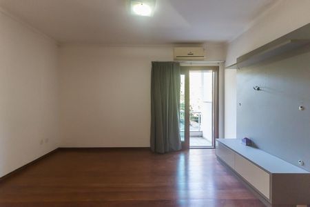 Casa de condomínio para alugar com 270m², 3 quartos e 2 vagas Casa de condomínio para alugar com 270m², 3 quartos e 2 vagasQuarto 3 - Suíte