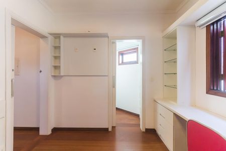 Casa de condomínio para alugar com 270m², 3 quartos e 2 vagas Casa de condomínio para alugar com 270m², 3 quartos e 2 vagasQuarto 1