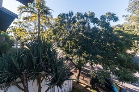 Casa de condomínio para alugar com 270m², 3 quartos e 2 vagas Casa de condomínio para alugar com 270m², 3 quartos e 2 vagasVista da Varanda