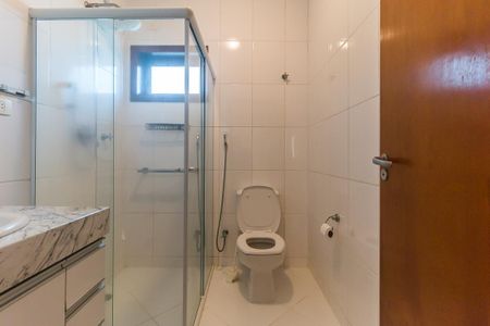 Casa de condomínio para alugar com 270m², 3 quartos e 2 vagas Casa de condomínio para alugar com 270m², 3 quartos e 2 vagasBanheiro