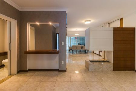 Casa de condomínio para alugar com 270m², 3 quartos e 2 vagas Casa de condomínio para alugar com 270m², 3 quartos e 2 vagasSala 1