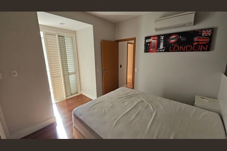 Apartamento à venda com 72m², 2 quartos e 1 vaga