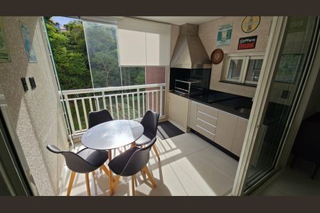 Apartamento à venda com 72m², 2 quartos e 1 vaga