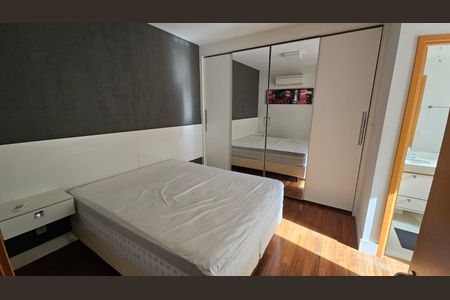 Apartamento à venda com 2 quartos, 72m² em Centro de Apoio I (Alphaville), Santana de Parnaíba
