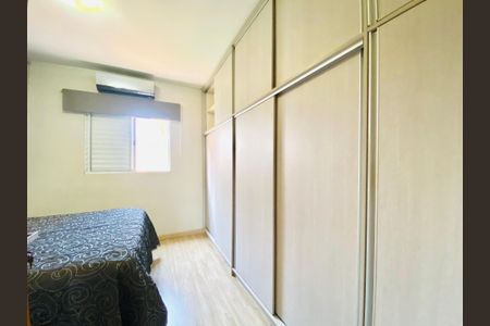 Casa à venda com 2 quartos, 72m² em Jardim Jurupari (Fazendinha), Santana de Parnaíba